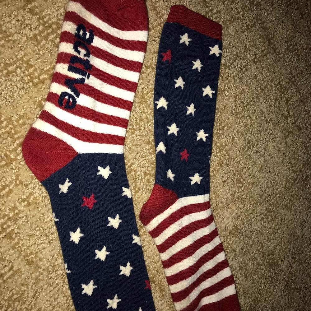 SOCKS AND MORE SOCKS ladies/girls/women's $5 EACH - Picture 2 of 2